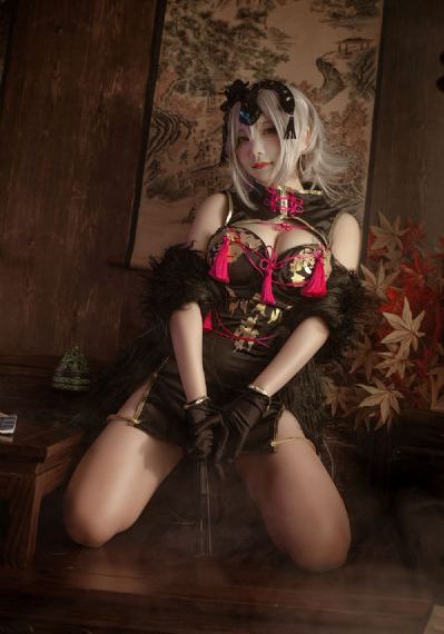 美味世子三姐妹