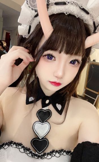 男爵夫人的调教在线观看