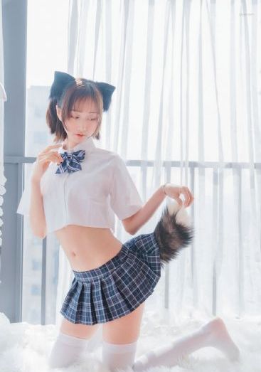 俄罗斯女子学院无删减