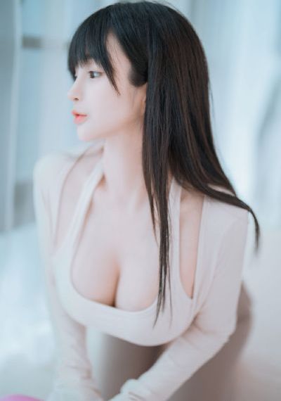 纸牌屋第一季下载