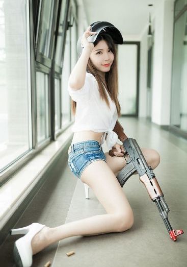 女女女女女