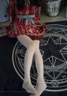 女老师在线观看